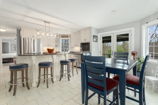 86 Hammond St, House other with 4 bedrooms, 4 bathrooms and 10 parking in Rowley MA | Image 9