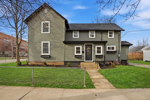 101 Erie St, Valparaiso, IN, 46383-4812 | Card Image