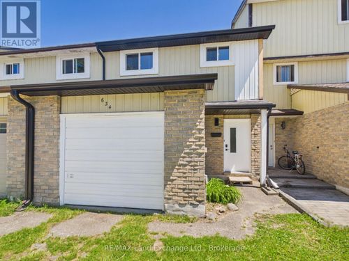 634 Hunter St, Kincardine, ON, N2Z1R6 | Card Image