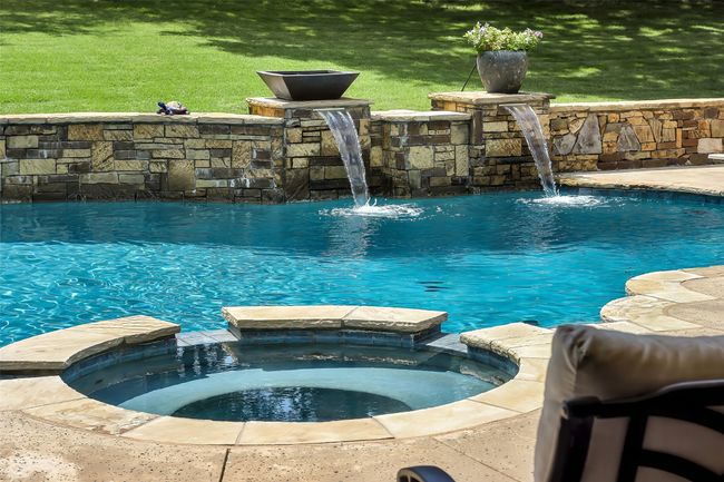 8917 Crest Wood Dr, House other with 4 bedrooms, 4 bathrooms and null parking in Fort Worth TX | Image 24