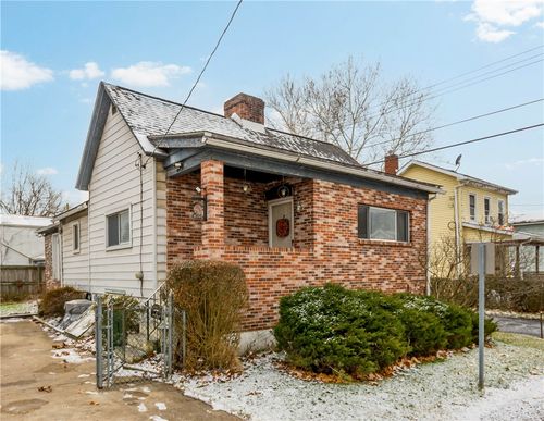 212 Fairview Ave, Verona, PA, 15147-1036 | Card Image