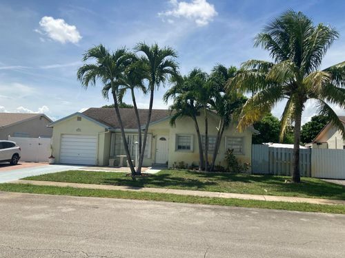 9165 Sw 18th St, Boca Raton, FL, 33428-2028 | Card Image