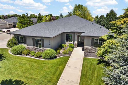 3534 W Sand Wedge St, Meridian, ID, 83646-4989 | Card Image