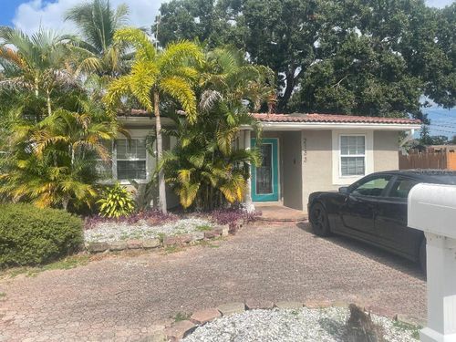 2133 43rd Ave N, ST PETERSBURG, FL, 33714-4130 | Card Image