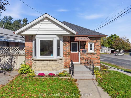 32 Meyers St, Belleville, ON, K8N2N7 | Card Image