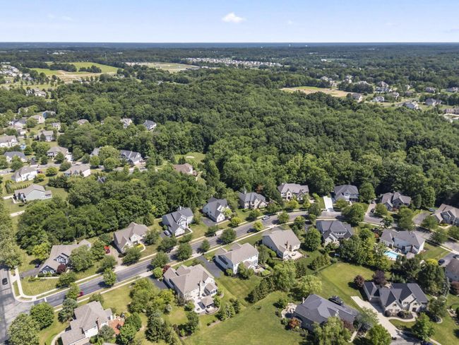 2608 Pointewood Loop, House other with 5 bedrooms, 5 bathrooms and null parking in Galena OH | Image 100