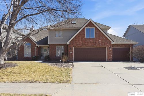 421 S 161st St, Omaha, NE, 68118-4115 | Card Image