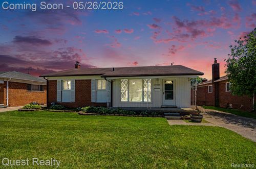 28326 Los Olas Dr, Warren, MI, 48093-4946 | Card Image