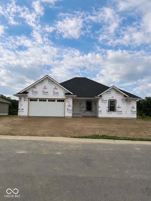 3891 Autumn Way, Seymour, IN, 47274-3497 | Card Image