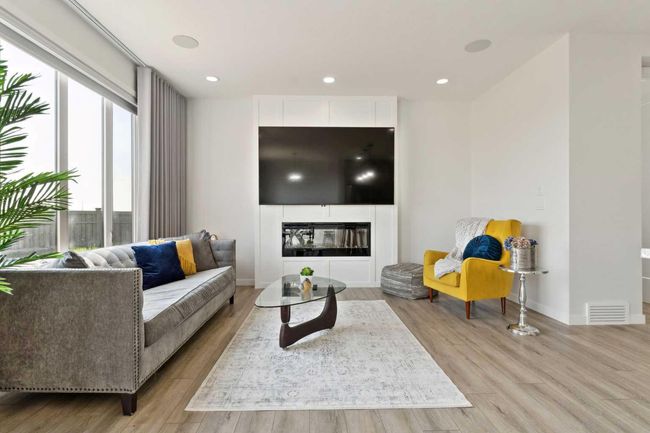 44 Magnolia Crescent Se, House other with 6 bedrooms, 5 bathrooms and 4 parking in Calgary AB | Image 9