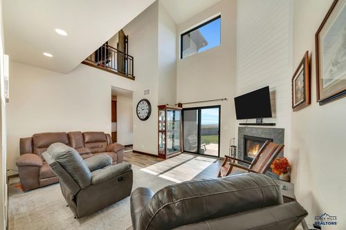 14109 Treasure Coach Rd, Piedmont, SD, 57769-8207 | Card Image
