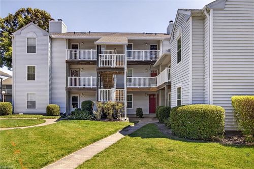 2104 Advent Court, Virginia Beach, VA, 23454 | Card Image