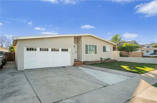 1732 246th St, Lomita, CA, 90717-1321 | Card Image