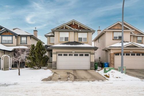 254 Royal Oak Court Nw, Home with 3 bedrooms, 3 bathrooms and 4 parking in Calgary AB | Card Image