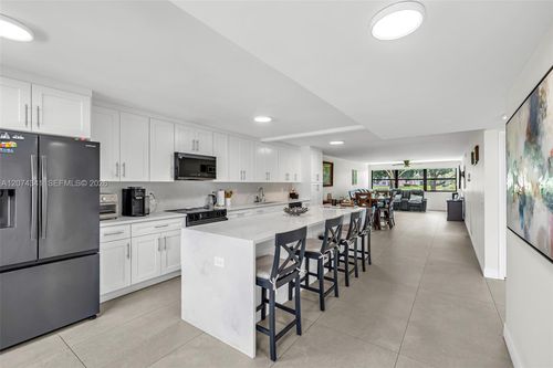 102-2606 Nw 104th Ave, Sunrise, FL, 33322-6312 | Card Image