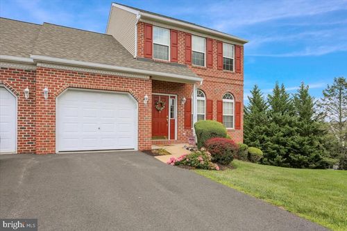 7 Bancroft Ter, Shillington, PA, 19607-2460 | Card Image
