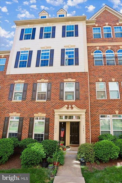 7481 Brunson Cir, GAINESVILLE, VA, 20155-4908 | Card Image