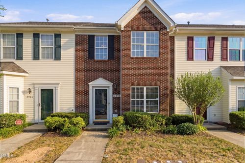 2904 Gross Ave, Wake Forest, NC, 27587-6495 | Card Image