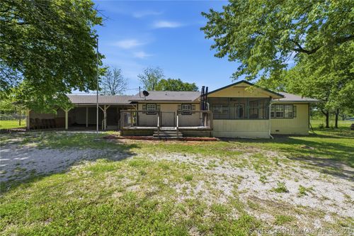 22701 Ns 421 Rd, Nowata, OK, 74048-1609 | Card Image