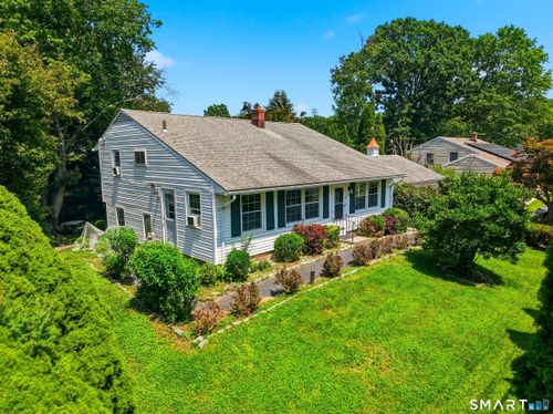 110 Ruby Ln, Stratford, CT, 06614-2037 | Card Image