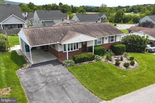206 Young Ave, BOONSBORO, MD, 21713-1220 | Card Image