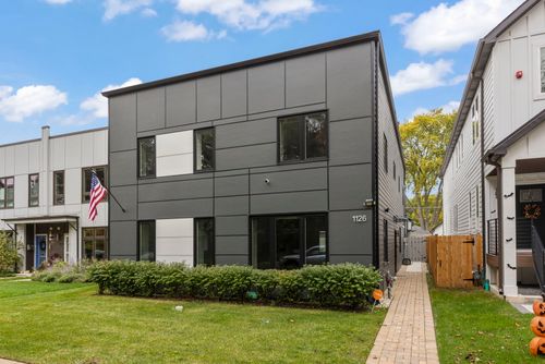 1126 Pitner Ave, Evanston, IL, 60202-1047 | Card Image