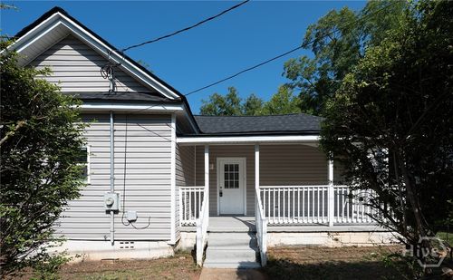 1370 W Hancock Ave, ATHENS, GA, 30606-2912 | Card Image