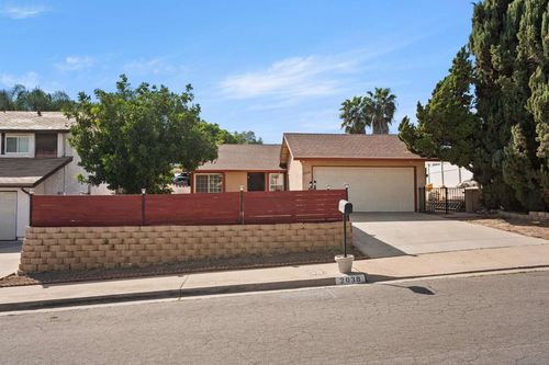 2038 Siegle Dr, Lemon Grove, CA, 91945 | Card Image