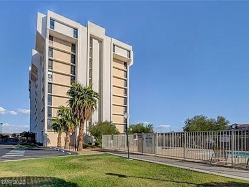 apt-806-3930 University Center Dr, Las Vegas, NV, 89119-7271 | Card Image