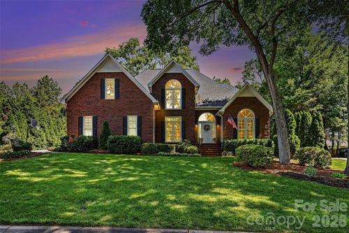 6017 Havencrest Ct Nw, Concord, NC, 28027-8053 | Card Image
