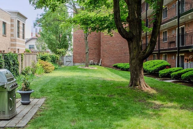 APT-312 - 50 Green St, Condo with 2 bedrooms, 2 bathrooms and 1 parking in Brookline MA | Image 28