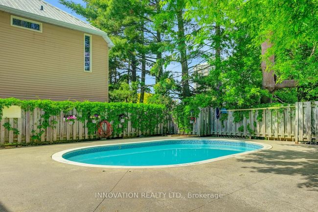1 - 2976 Richmond Rd, Condo with 3 bedrooms, 2 bathrooms and 1 parking in Ottawa ON | Image 42