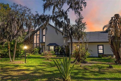 7468 Lake Willis Dr, Orlando, FL, 32821-9321 | Card Image