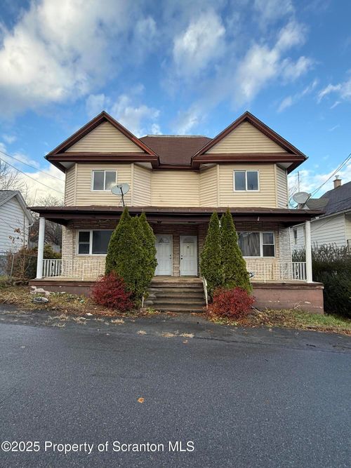 120-118-120 Madison Ave, Carbondale, PA, 18407-2931 | Card Image