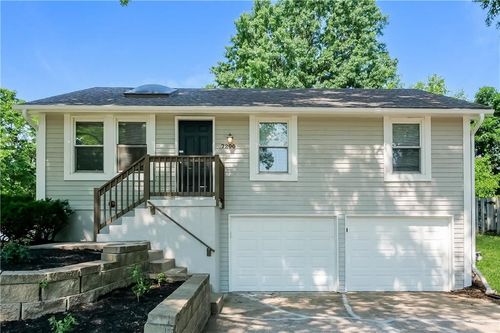 7200 N Kentucky Ave, Kansas City, MO, 64158-1014 | Card Image