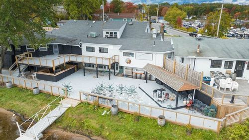 141 Congamond Rd, Southwick, MA, 01077-9637 | Card Image