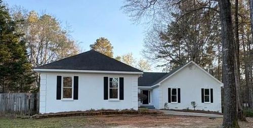 2518 W Mcintosh Rd, Griffin, GA, 30223-6180 | Card Image