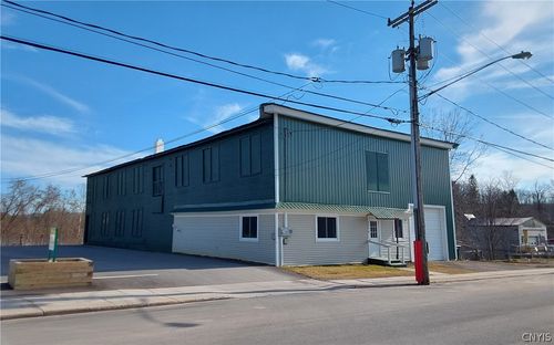 3072 Bridge St, Newport, NY, 13416 | Card Image