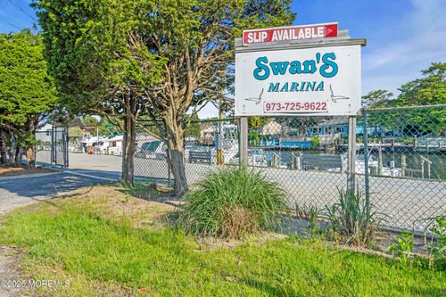 1-421 Laurel Blvd, Lanoka Harbor, NJ, 08734-2625 | Card Image