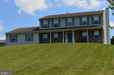 18 Heather Way, House other with 4 bedrooms, 2 bathrooms and null parking in FELTON PA | Image 1