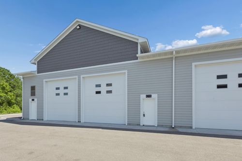 c15-721 Industrial Blvd, Watertown, MN, 55388-4303 | Card Image