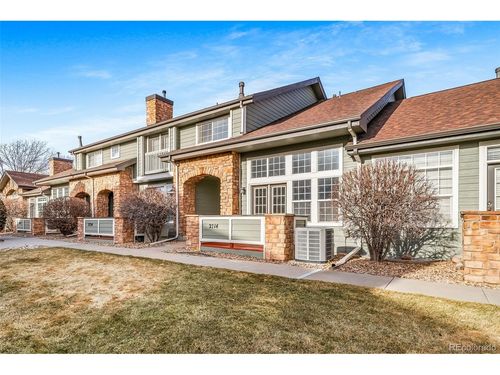 2714 W Greens Ln, Littleton, CO, 80123-2992 | Card Image