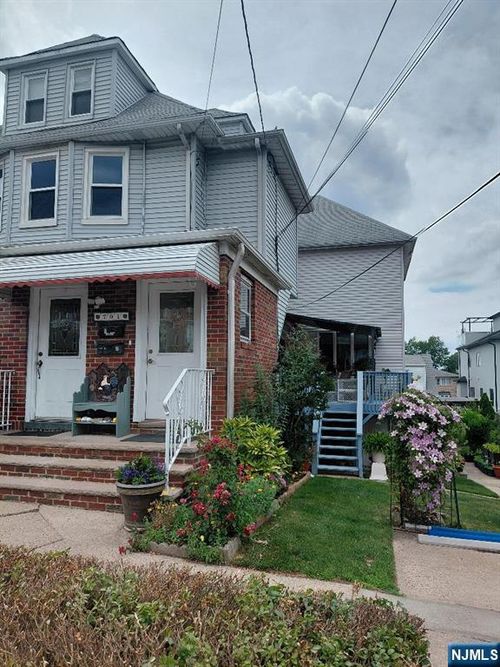 701 Grove Ave, Cliffside Park, NJ, 07010-2007 | Card Image