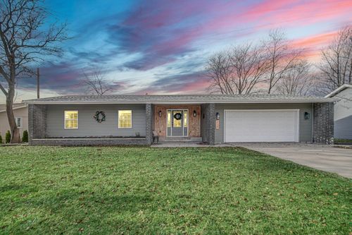 217 Hemlock Ln, Crown Point, IN, 46307-9082 | Card Image