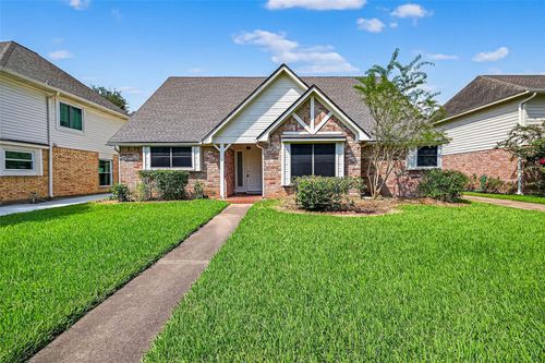 2915 N Blue Meadow Cir, Sugar Land, TX, 77479-1529 | Card Image
