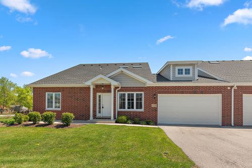 628 Prairie Crossing Dr, New Lenox, IL, 60451-3132 | Card Image