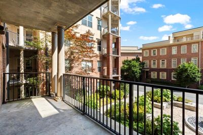 309 - 200 River Vista Drive, Condo with 1 bedrooms, 1 bathrooms and 1 parking in Atlanta GA | Image 3