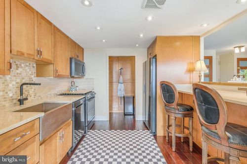 apt-808-1326 Spruce St, PHILADELPHIA, PA, 19107-5828 | Card Image