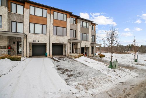 42 Windtree Way, Halton Hills, ON, L7G0P6 | Card Image