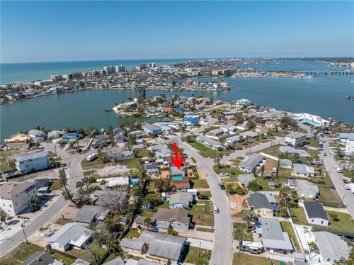14066 Marguerite Dr, MADEIRA BEACH, FL, 33708-2336 | Card Image